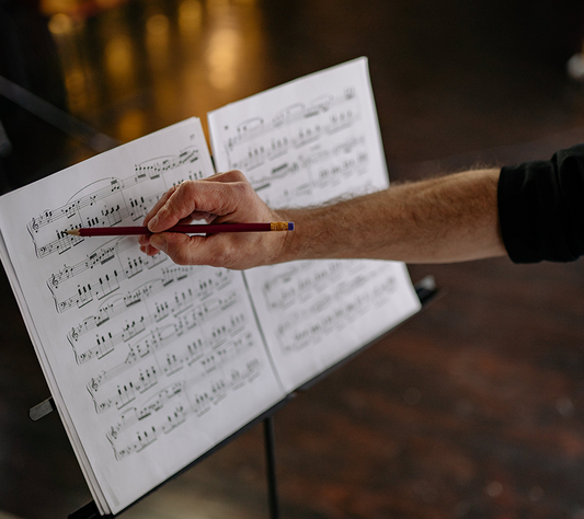 The Origin and Evolution of the Five-Line Staff Notation-fiddlover news 23.11.1