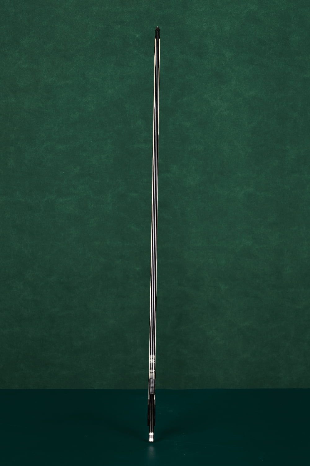 Classic Carbon Fiber Violin Bow B107 | Best Value | Generations of Bow Makers