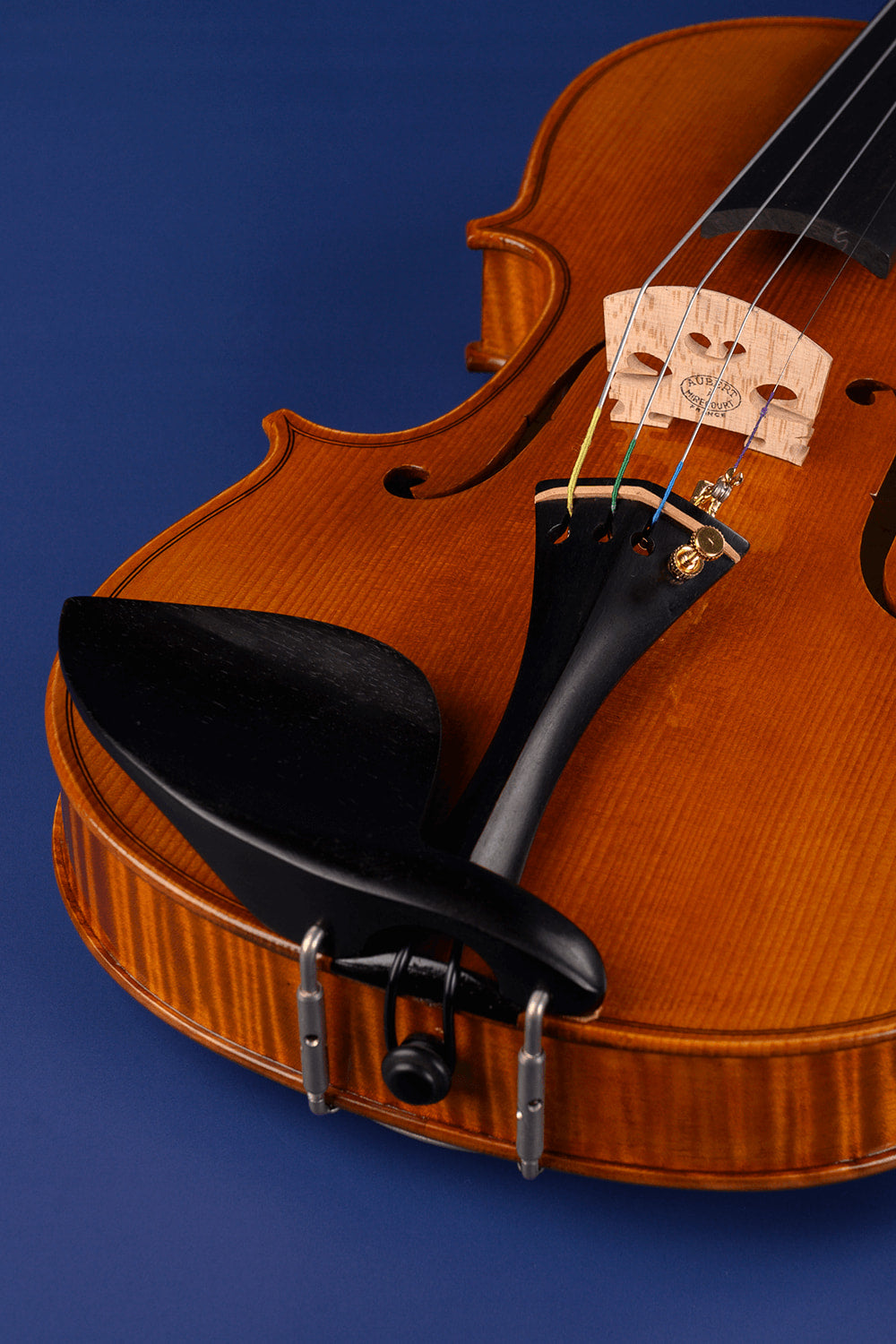 Classic Intermediate Violin Outfit Q043 – Complete Setup for Advancing Students