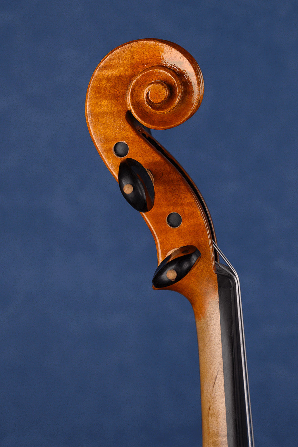 Classic Intermediate Violin Outfit Q043 – Complete Setup for Advancing Students