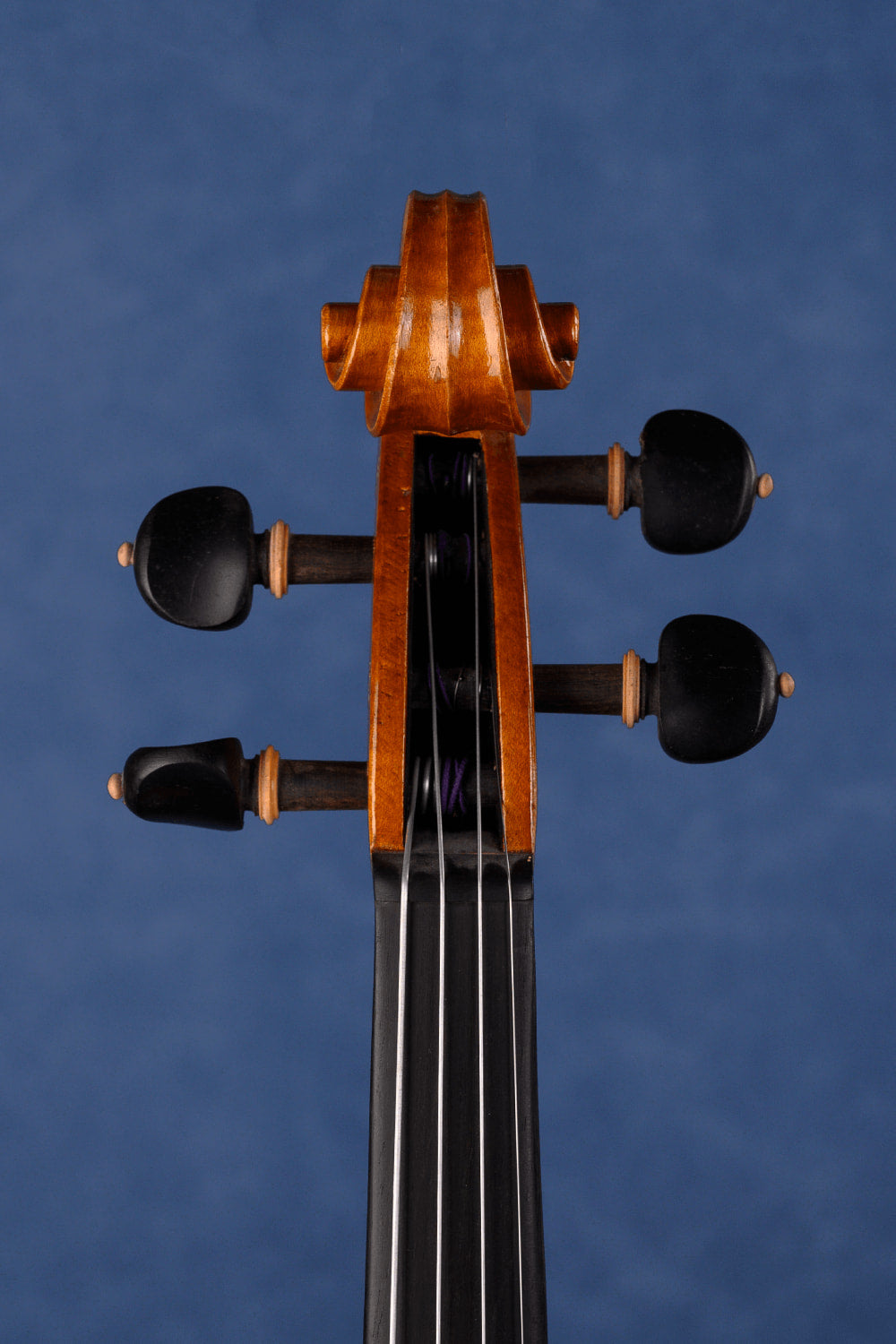 Classic Intermediate Violin Outfit Q043 – Complete Setup for Advancing Students