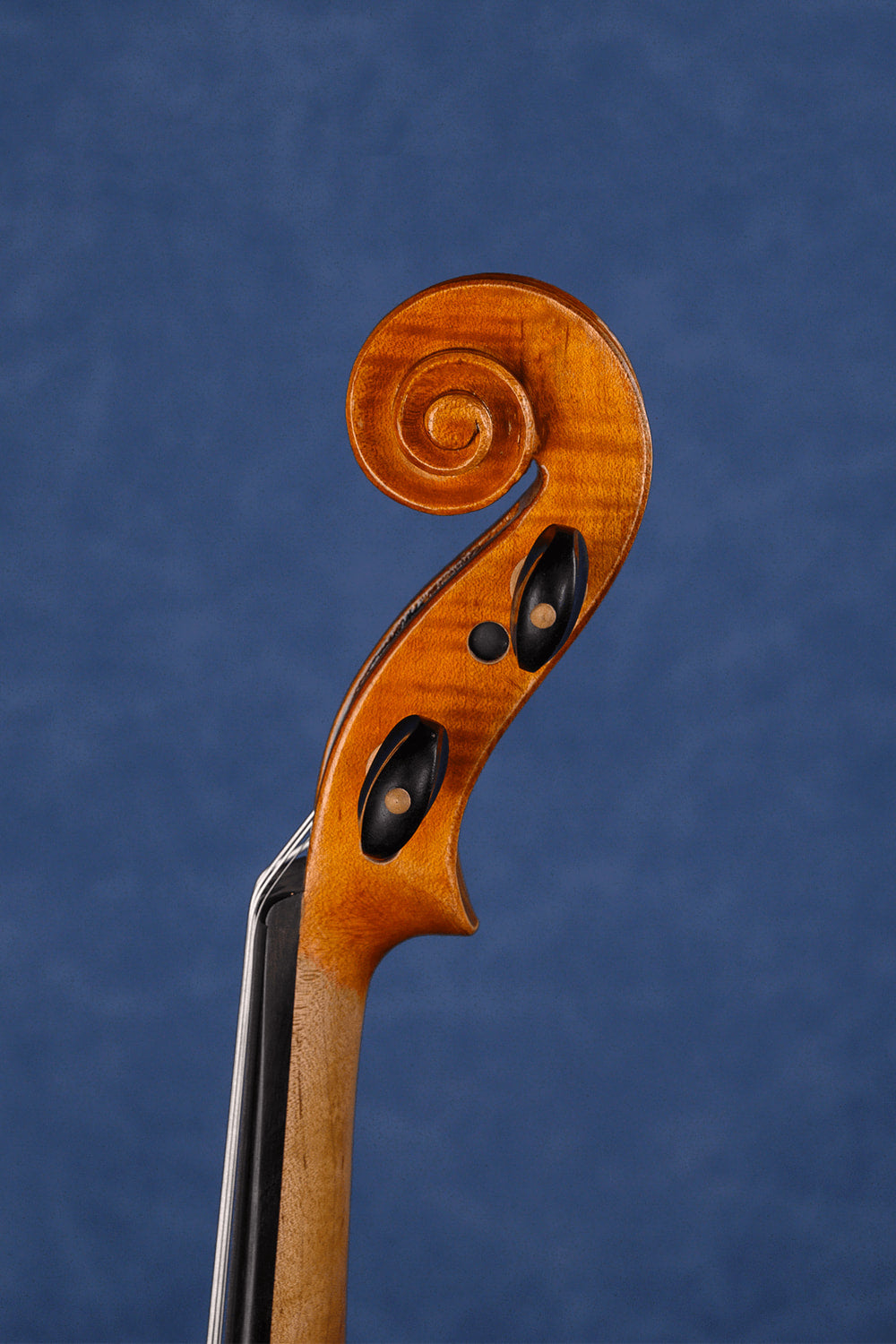 Classic Intermediate Violin Outfit Q043 – Complete Setup for Advancing Students