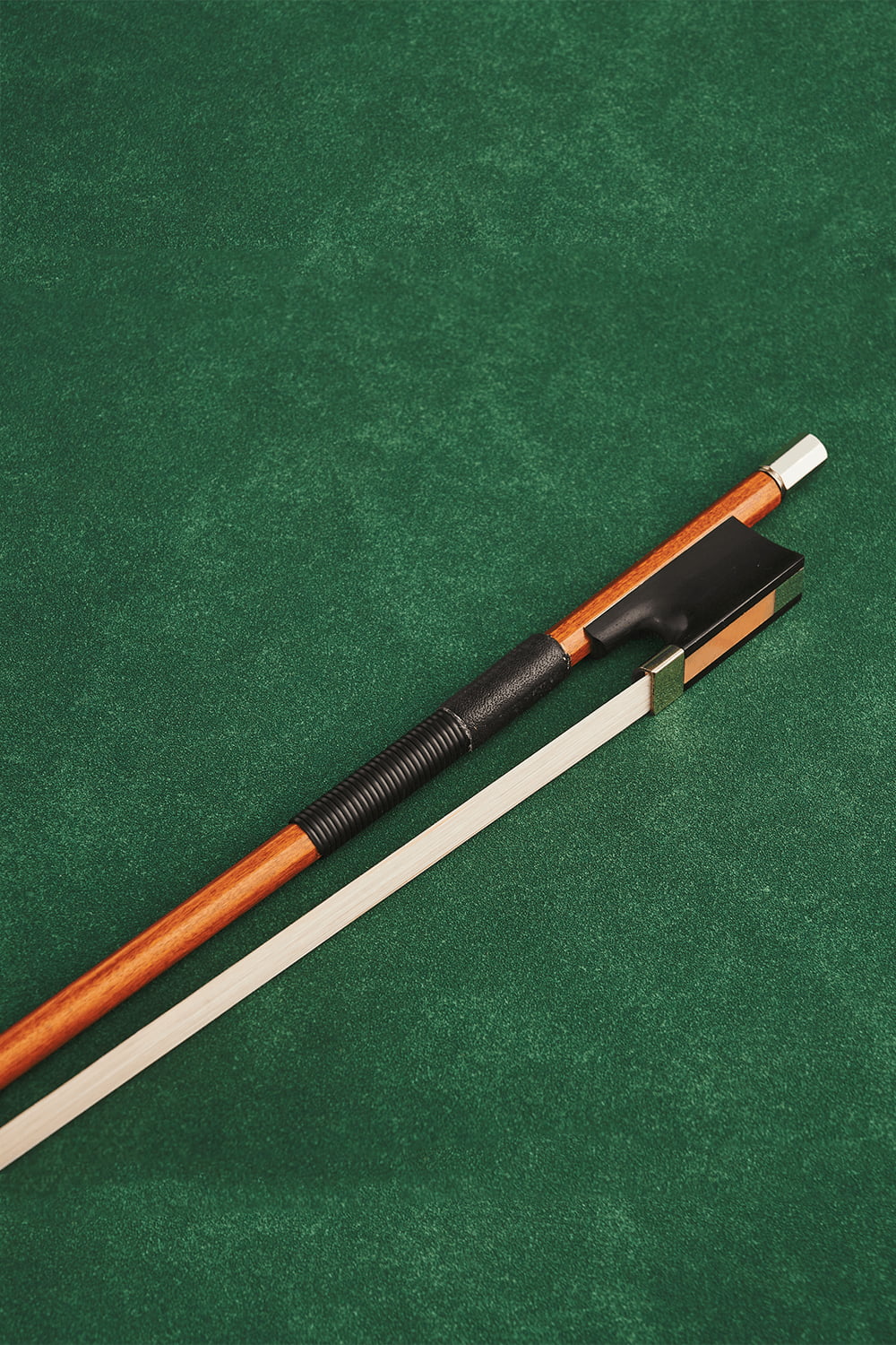 Heritage Series 1-star Pernambuco Violin Bow B229