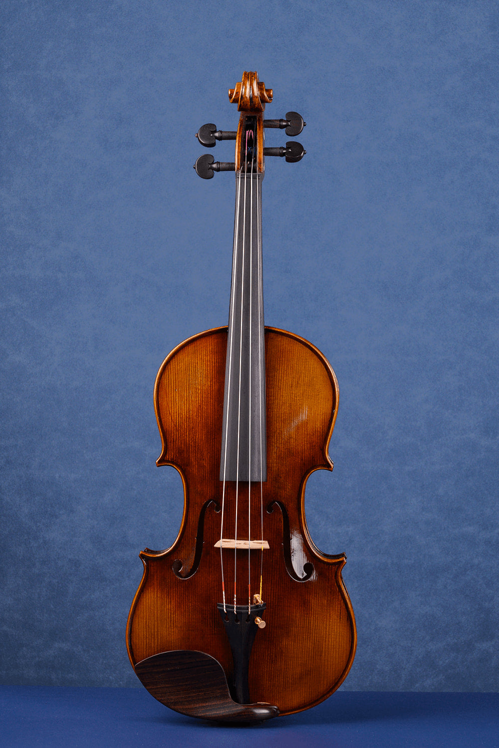 Soloist(Brown Finish) Two-piece Intermediate Violin L030